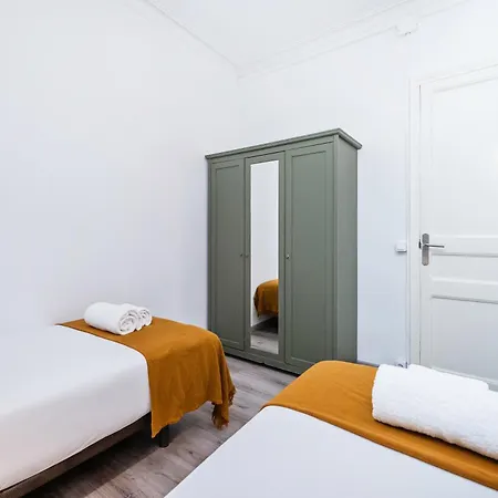 Rocafort In Eixample Barcelona Room photo