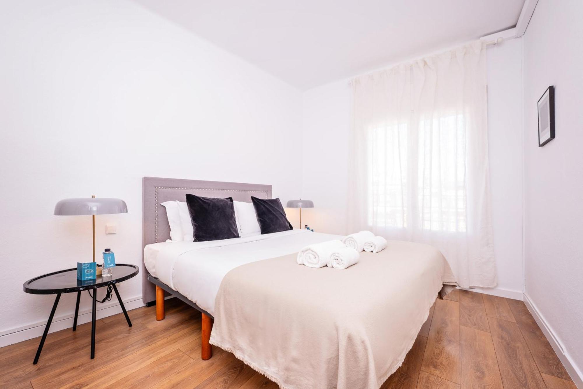 Appartamento Rocafort In Eixample *