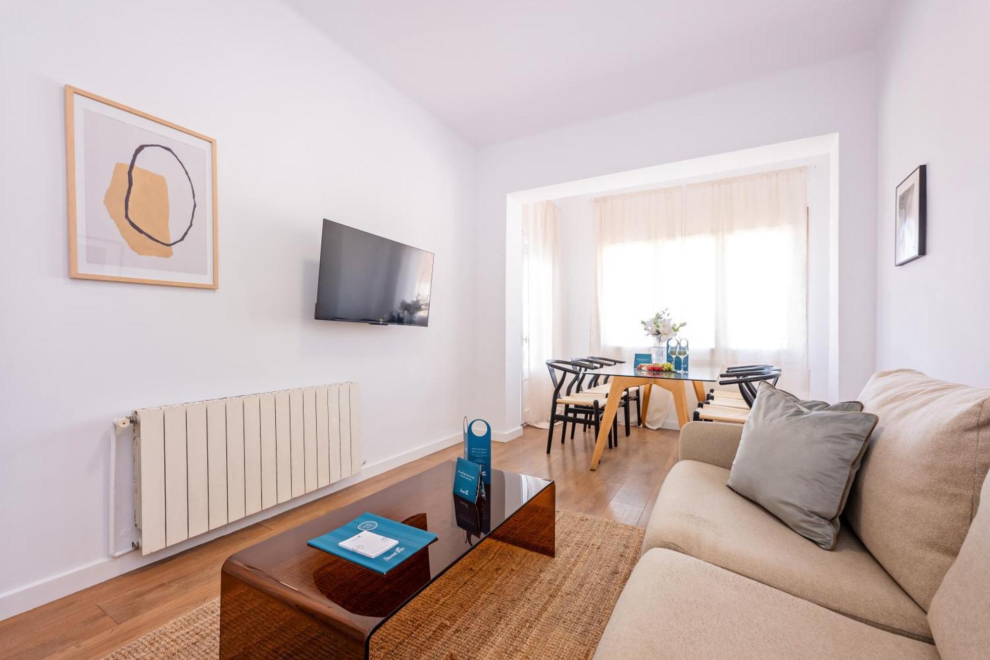 Appartamento Rocafort In Eixample Barcellona