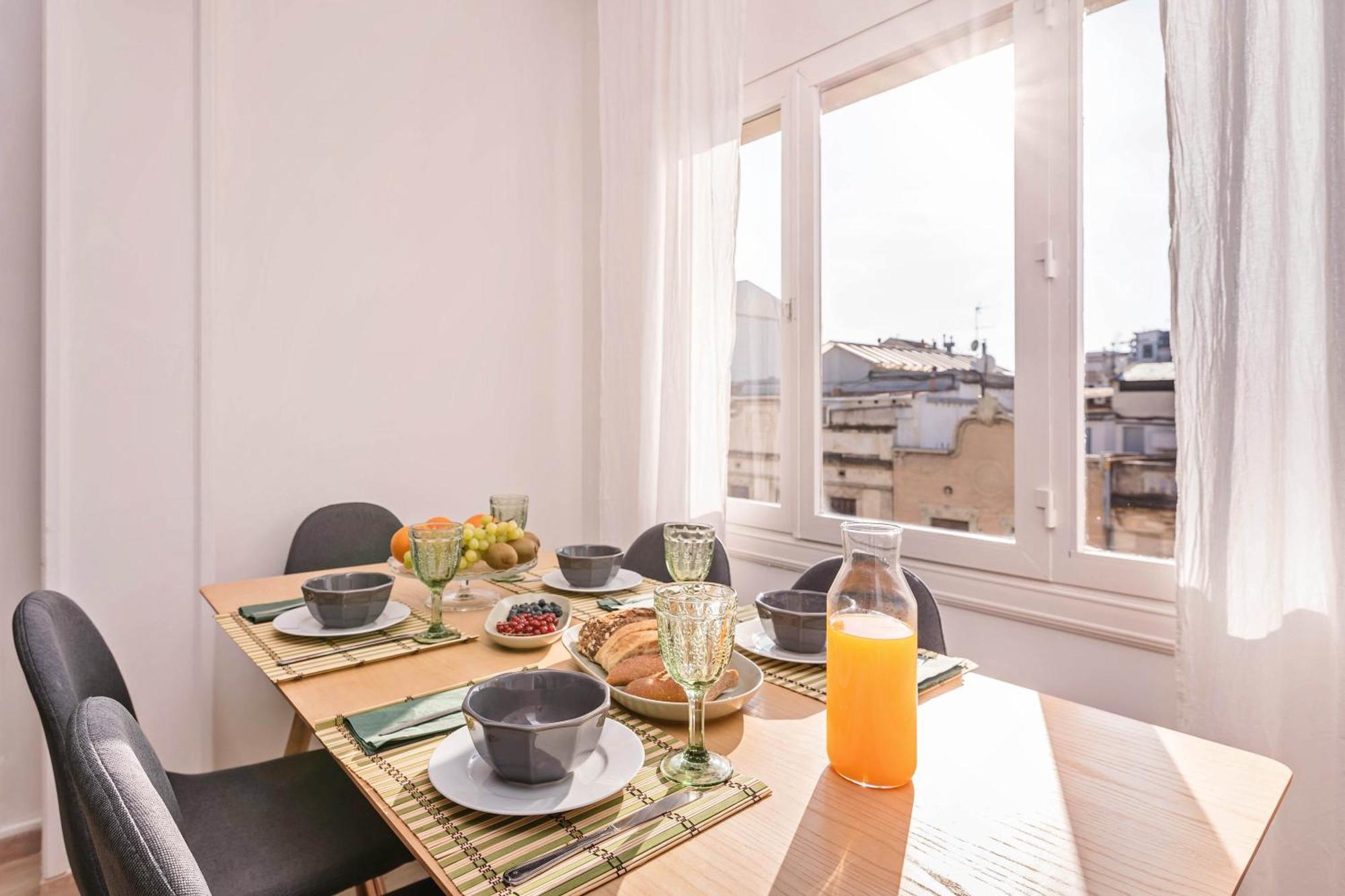 Rocafort In Eixample Appartamento Barcellona