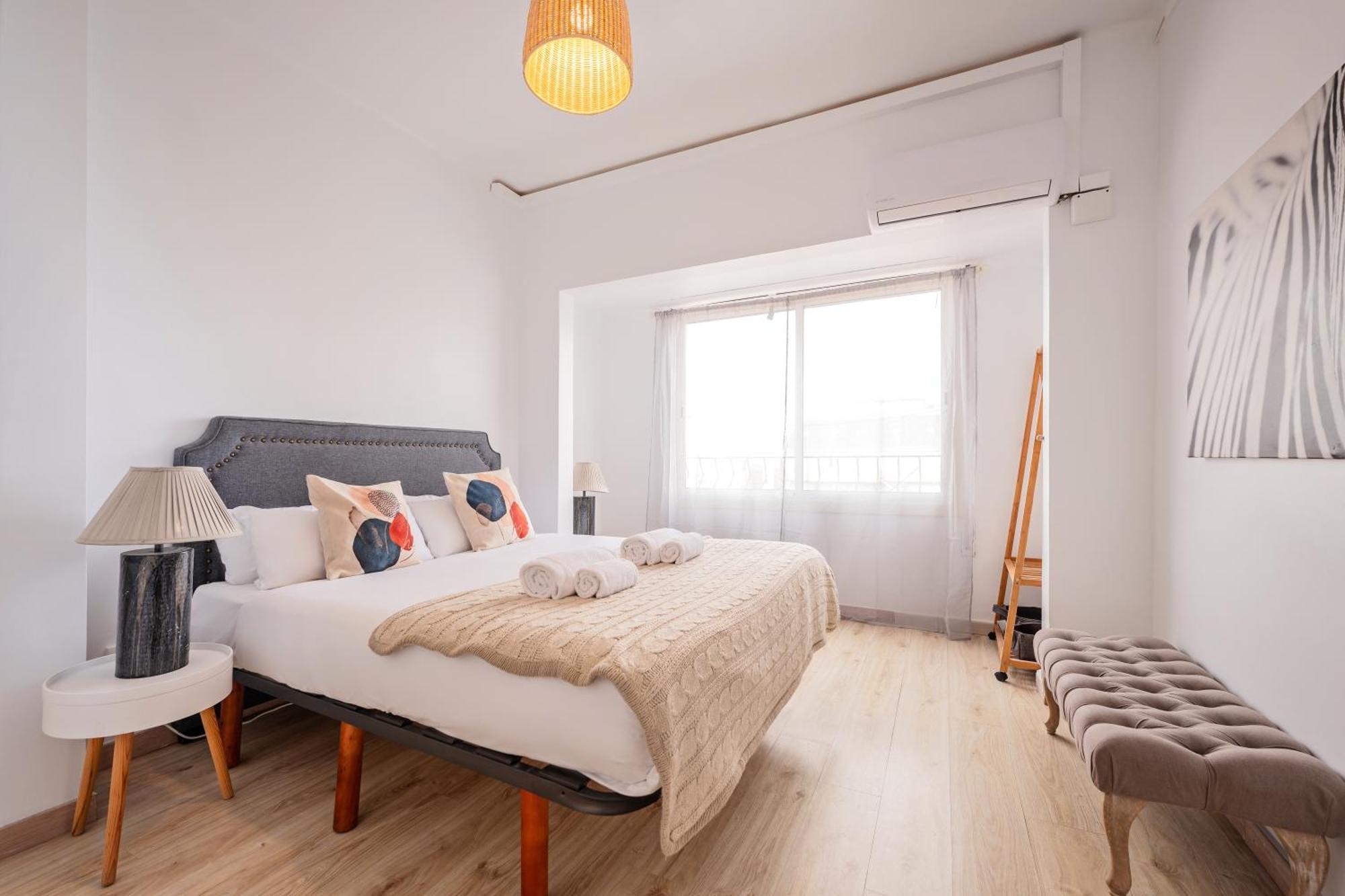 Appartamento Rocafort In Eixample *
